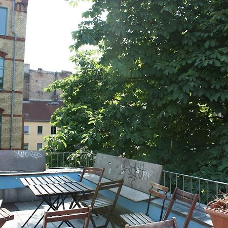 Baxpax Kreuzberg Hostel Берлин Экстерьер фото