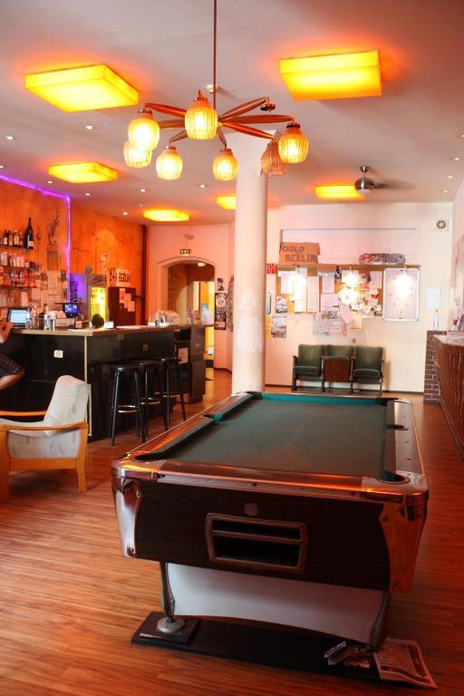 Baxpax Kreuzberg Hostel Берлин Экстерьер фото